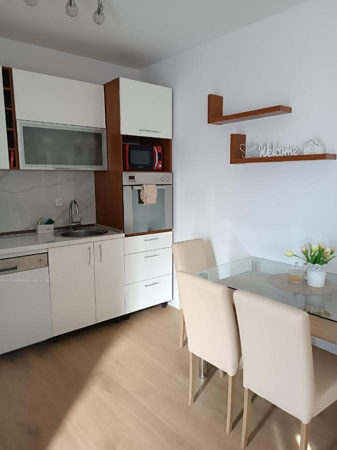 Apartman Anamaria 克利斯 外观 照片